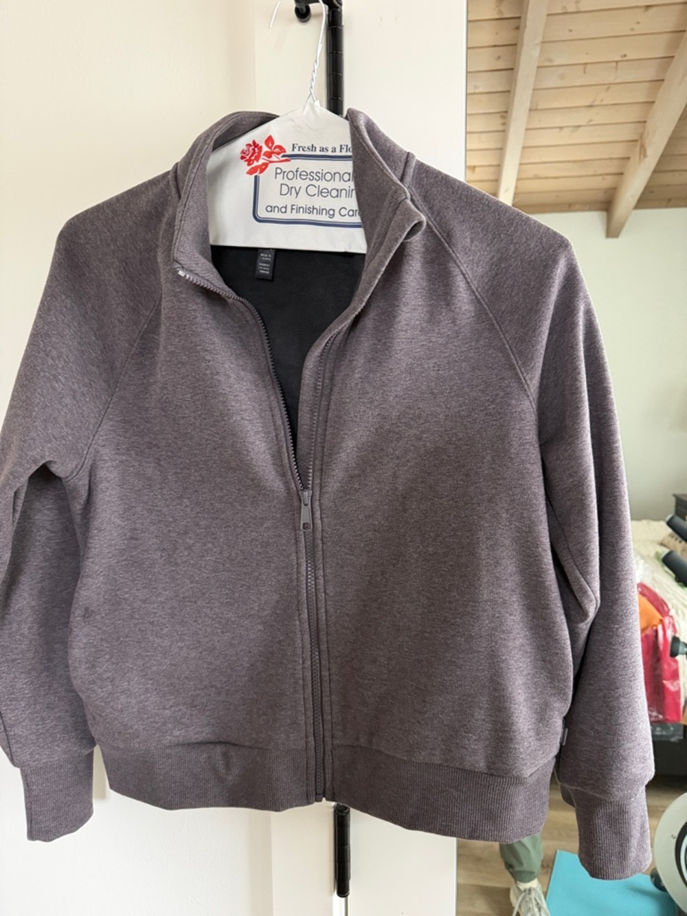 Mondetta Gray Fleece-Lined Top